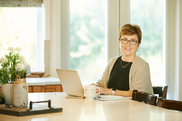 Como gerar renda extra com trabalho remoto?